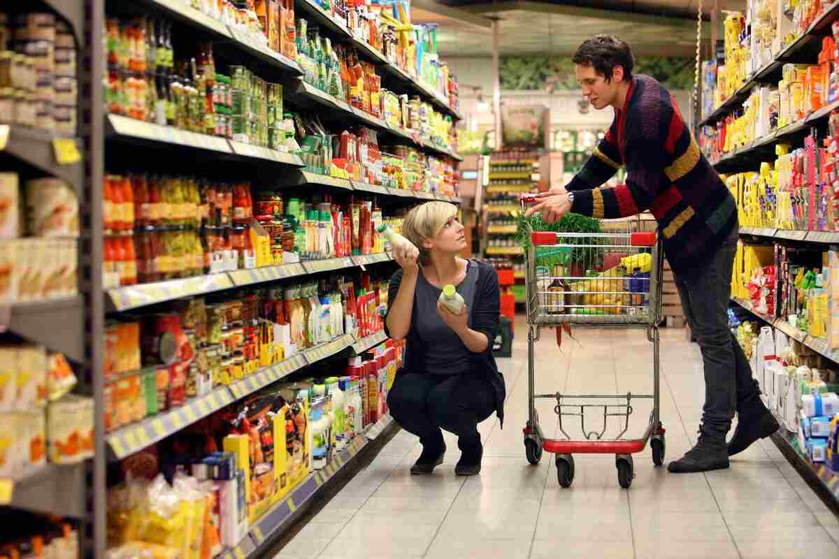 Benefits of Adopting the FIFO Grocery Restocking Method