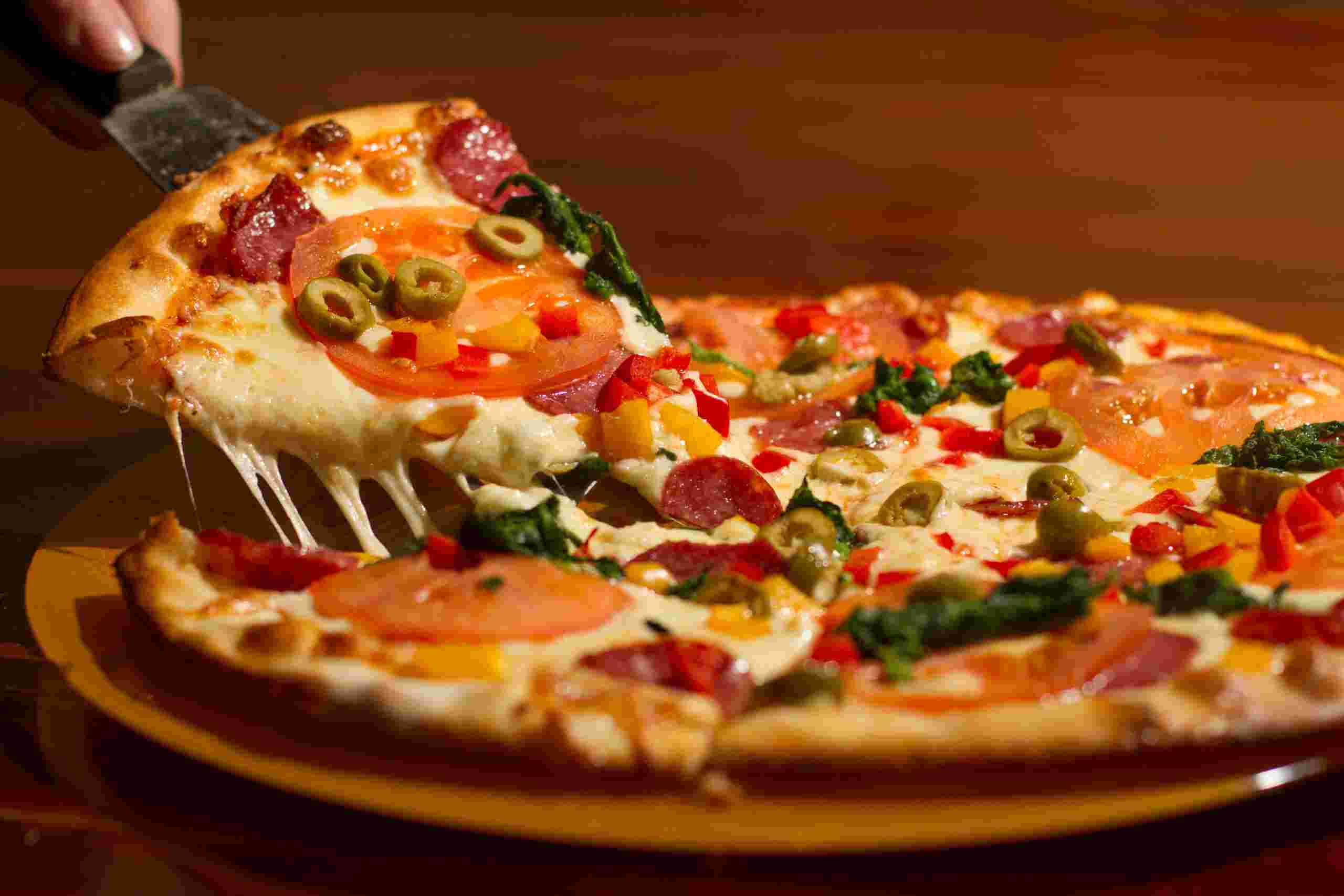 Pizza Chains Dominate Delivery and Takeaway