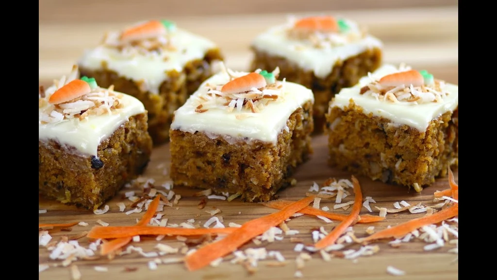 How to Make Saltgrass Carrot Cake