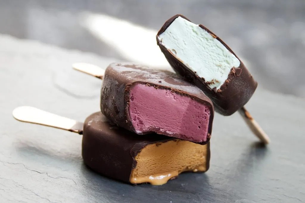 Healthier Alternatives and Customizations Homemade Eskimo Pie Popsicles